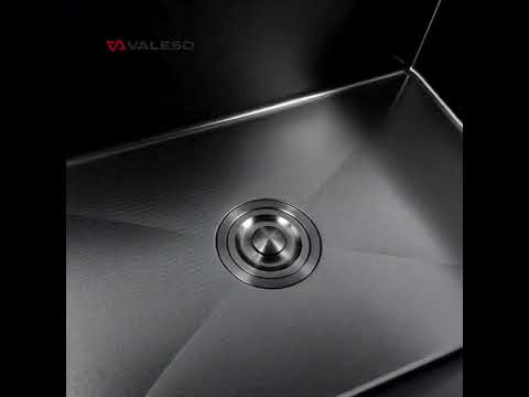Кухонная мойка 70х50 PVD черная DECOR Valeso Handmade 3.0/0.8 7050, видео 1