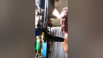 Lee bullet feeder on a dillon 550