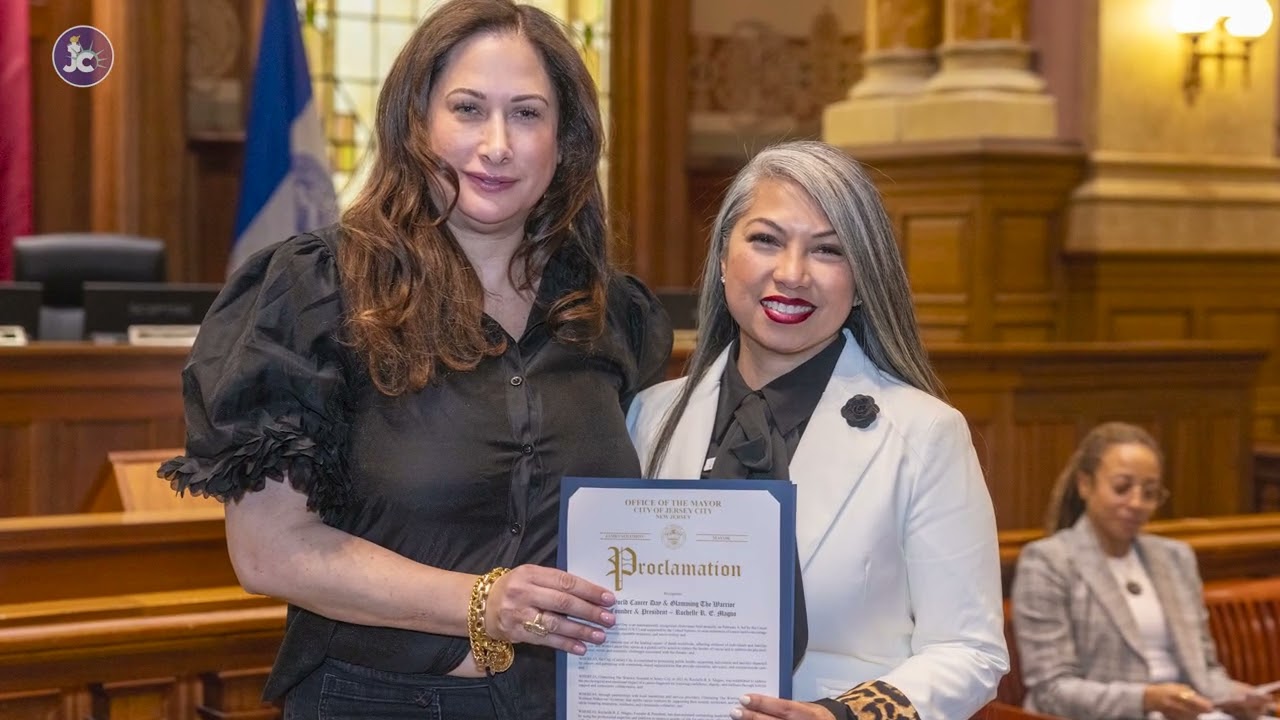 Джерси-Сити: Поднятие флага в честь Всемирного дня осведомленности о раке в 2026 году.