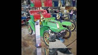 Cadillac Type 53 (1916) De Dion-Bouton Model Q (1900)