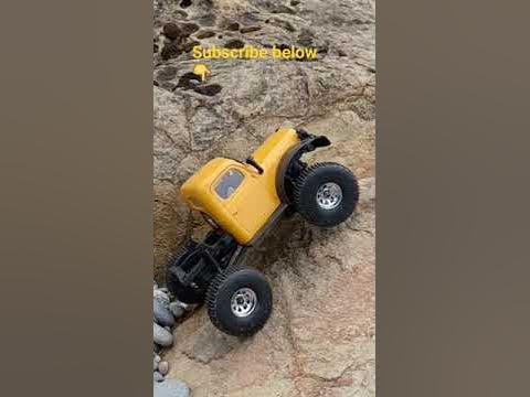 FMS FCX 24 - YouTube