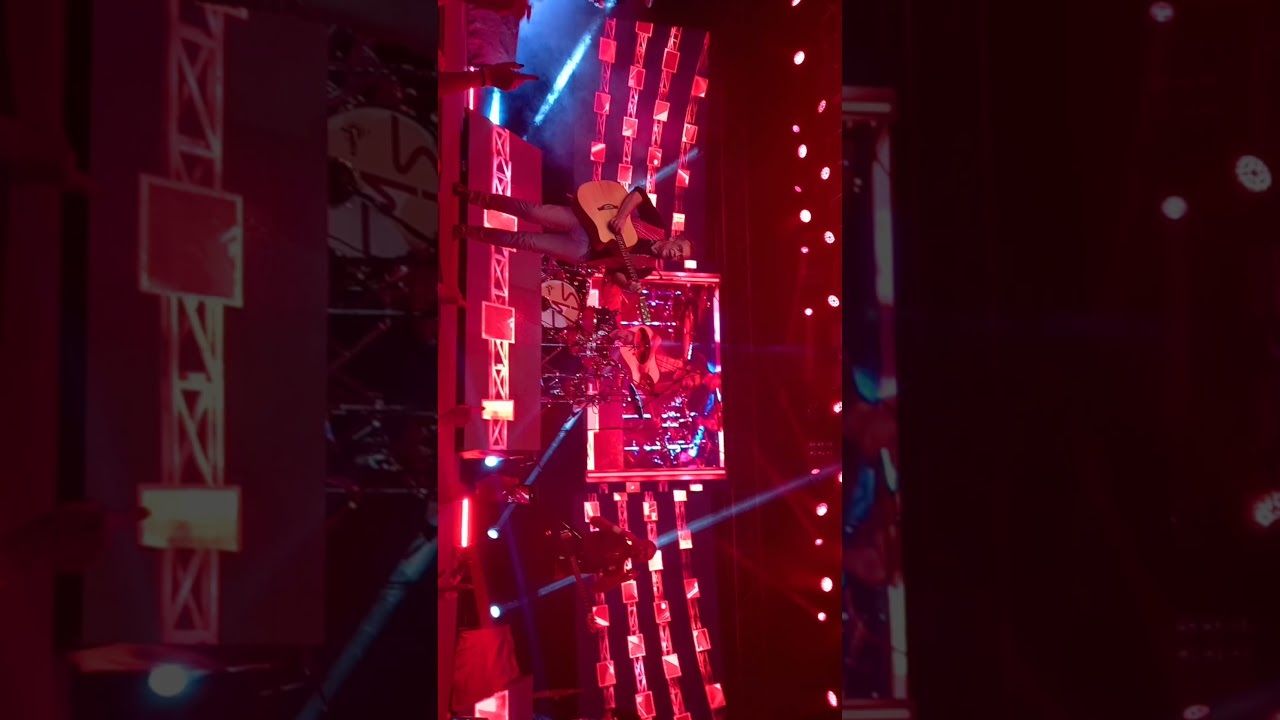 roupa Nova via music hall