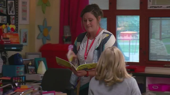 Excellent Educator: Heidi Hacket At Fieldstone Ele...