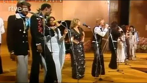 Les Humphries Singers - Mexico & Kung Fu Fighting (Live)