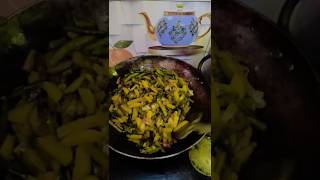 #मेरी वीडियो भी फिल्मों की तरह है# viral #comedy #funny video #cooking with vedika