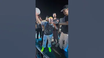 حمو الطيخا بيراهن فيومي علي الرقص 