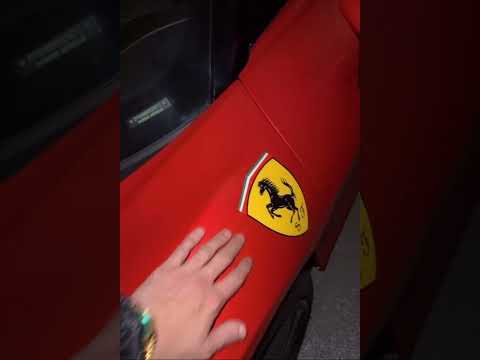 فيراري بمليون دولار