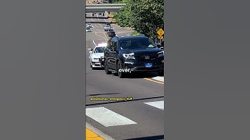 Car Blocks Police From Passing