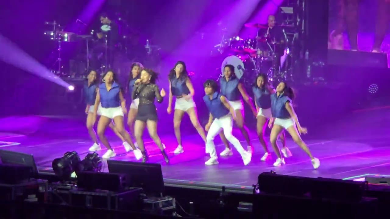 Sunidhi Chauhan Live Concert 'I am Home' #sunidhichauhan #liveconcert