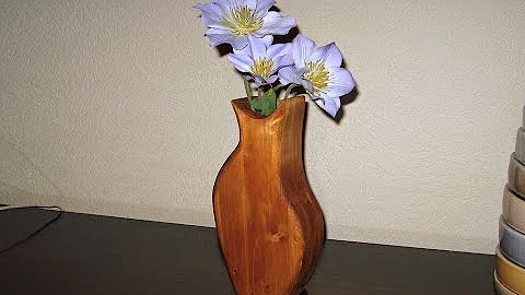 How to make a Bandsaw Vase - Woodworking