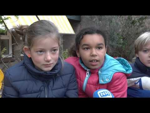 Haarlems Kinderkoor neemt indringend lied op