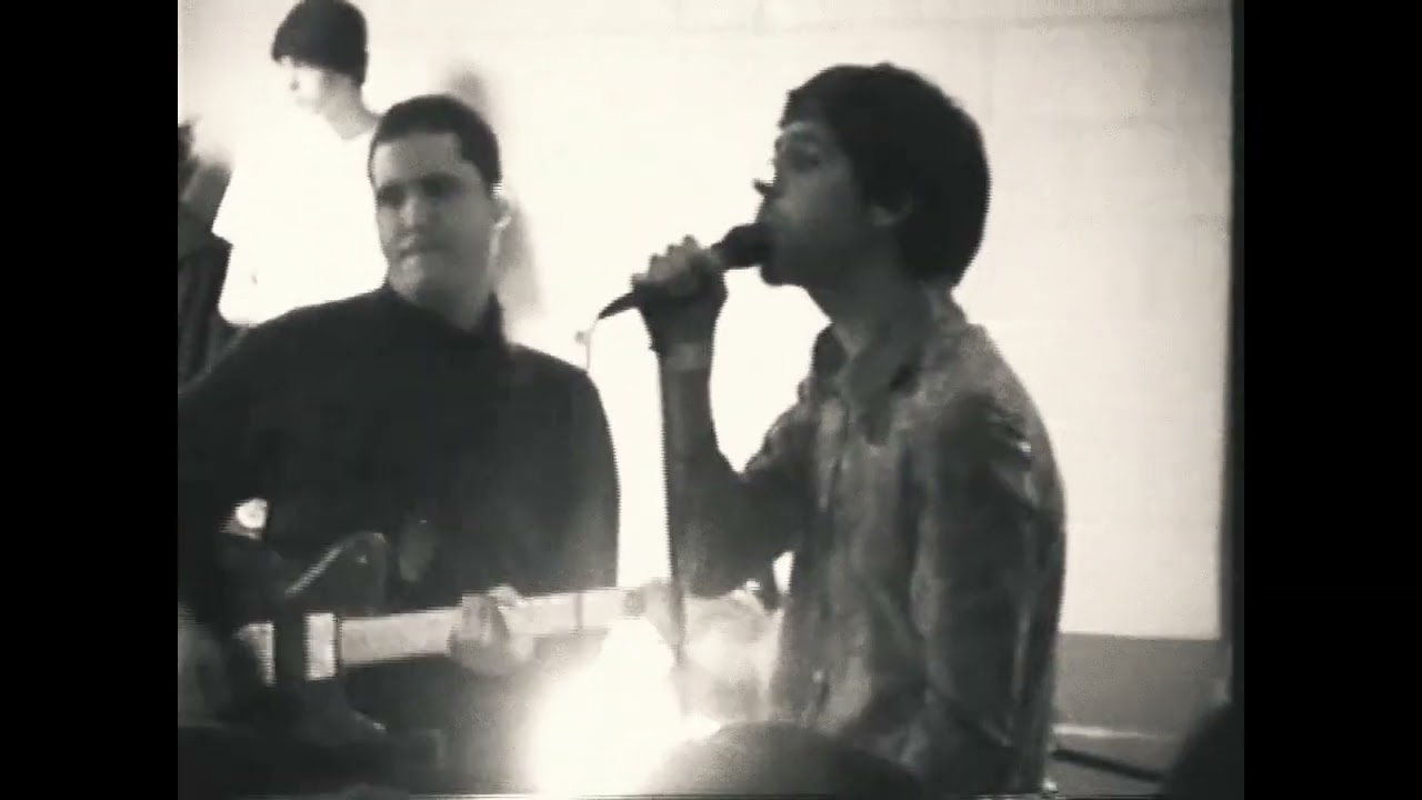 Track Premiere: Broken Hearts Are Blue - 'Because I Am' – New