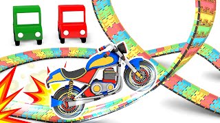 Os quatro carros coloridos e a motocicleta! Desenho animado infantil. Desenhos animados em português
