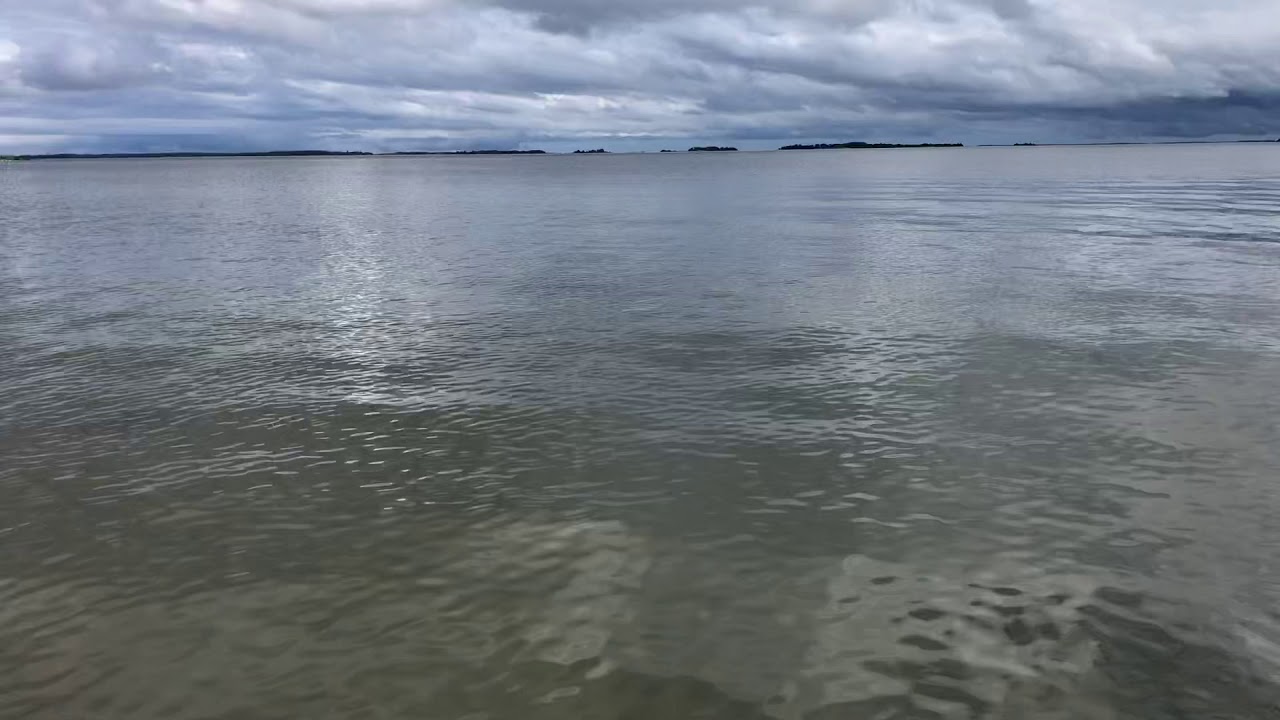 Mulet väder, men skönt bad! - YouTube