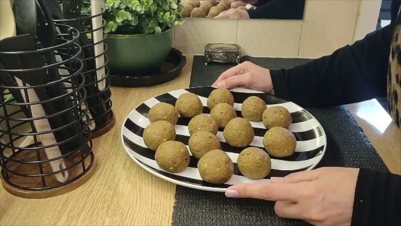 Best Kofta Salan - Beef Kofta Curry - Meatballs Recipe 