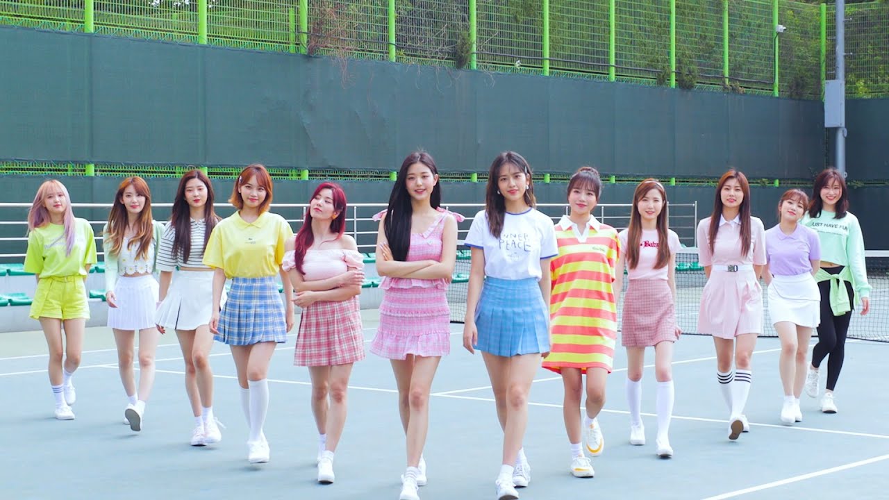 K-POP・アジア DICON IZ*ONE Dicon vol.8 IZ*ONE写真集『LOOK AT MY iZ』JAPAN EDITION