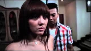 kompilasi adegan hot bella shofie di film rumah pondok indah HD