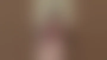 انجي خوري تعرض بدون ملابس داخلية وتقول ما حدا بدو 