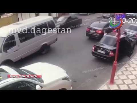 В Махачкале автомобиль сбил 9-летнюю девочку