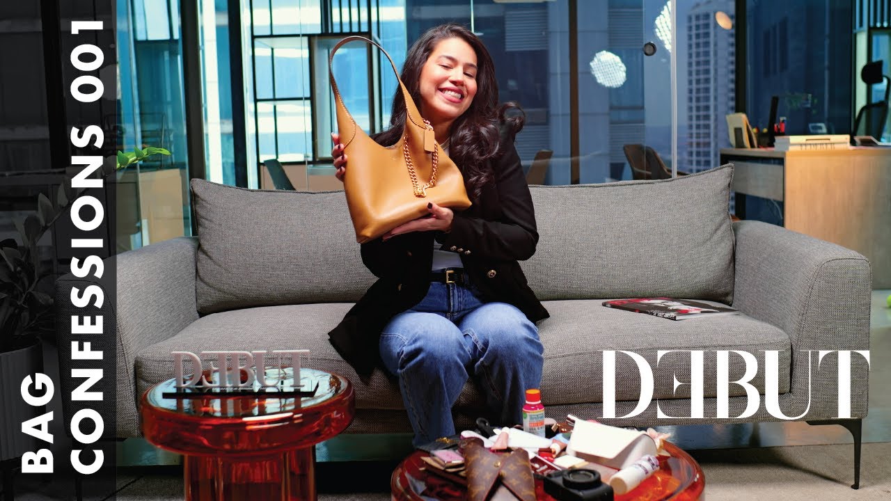 ¿Qué lleva Sasha Nikyta en su bolso? | BAG CONFESSIONS | 001 | DEBUT MAGAZINE