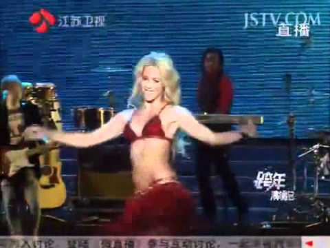 Shakira Belly Dancing (las mejores caderas del mundo)