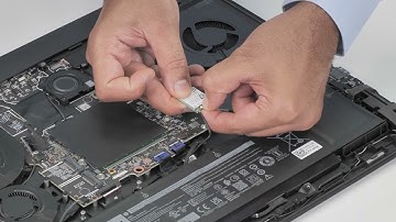How to Remove and Install the Wireless Card on the Alienware m18 R2 | Dell India