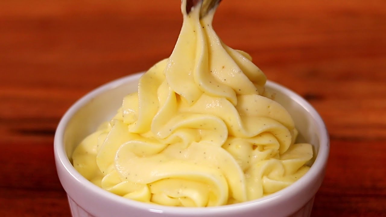 CREMA DIPLOMATICA o Chantilly all'Italiana Ricetta definitiva 2024
