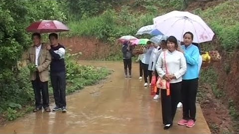 Hát dân gian mừng sinh nhật dân tộc