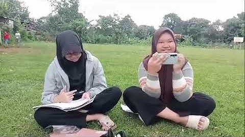 Tugas informatika (Perkembangan teknologi dampak positif dan negatif) kelas 8.2 Mts Al-Mubarok