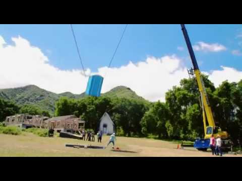 Update Dixi Klo fliegen mit einem Menschen drin Test