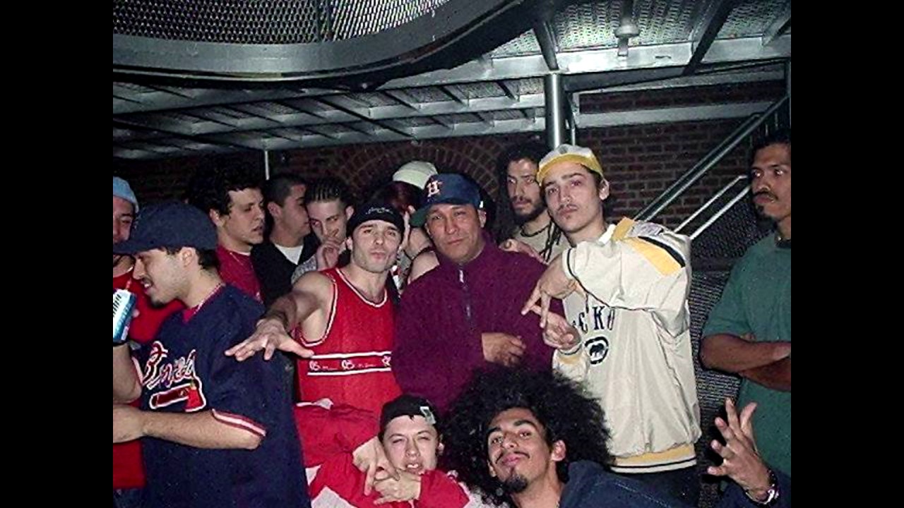 G-nexis - Baila cuando Camina - Dancehall