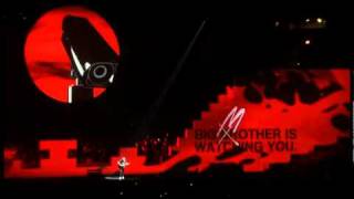 Roger Waters - Mother / Goodbye Blue Sky (The Wall Tour 2010)