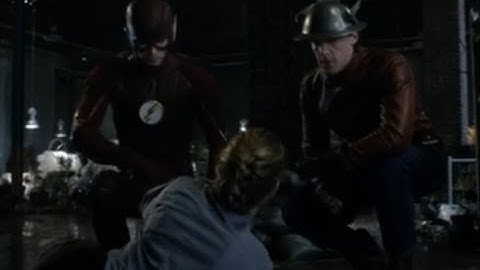 The Flash fab momments 02 - S02E02