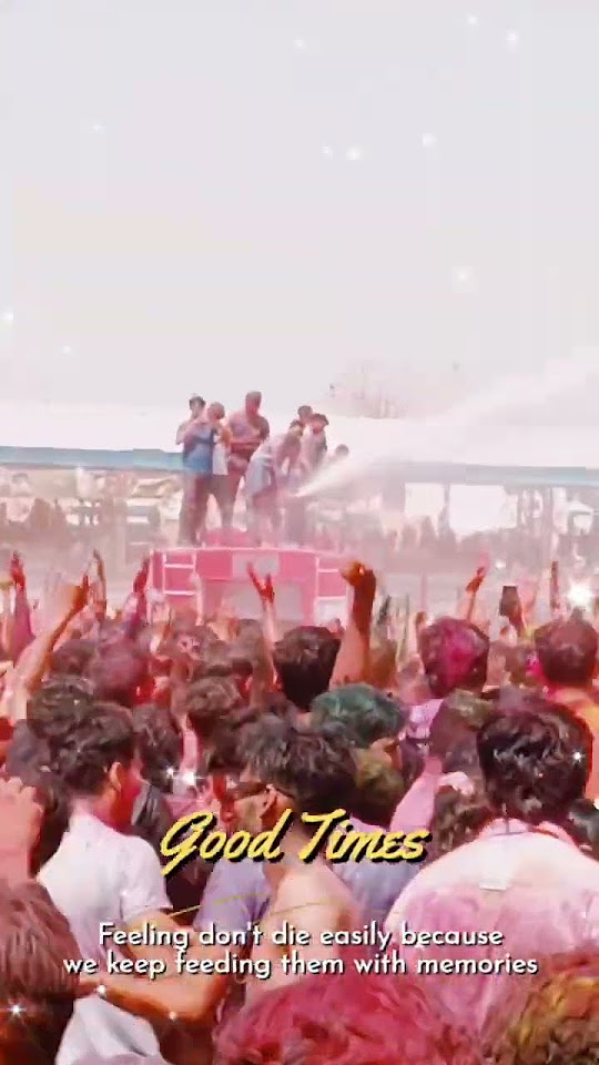 kapde faad holi