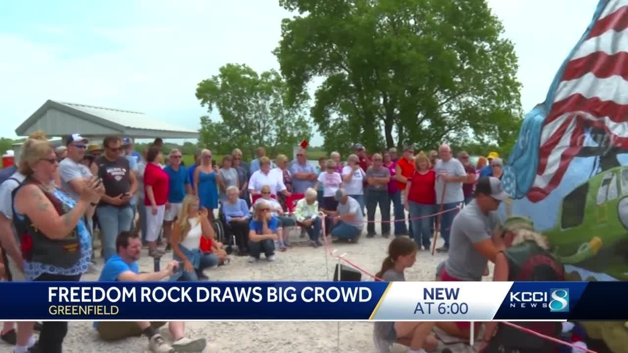 'I come back every year': Visitors flock to Iowa's Freedom Rock on Memorial Day