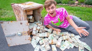 1 MILLION DOLLARS FOUND IN SAFE!! (CONFISCATED)