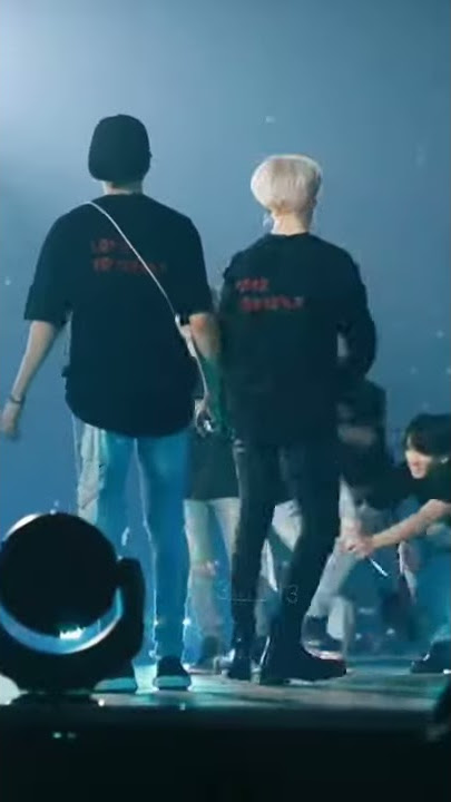 ketika jin memanggil army, jadi bikin ngakak jungkook 😂