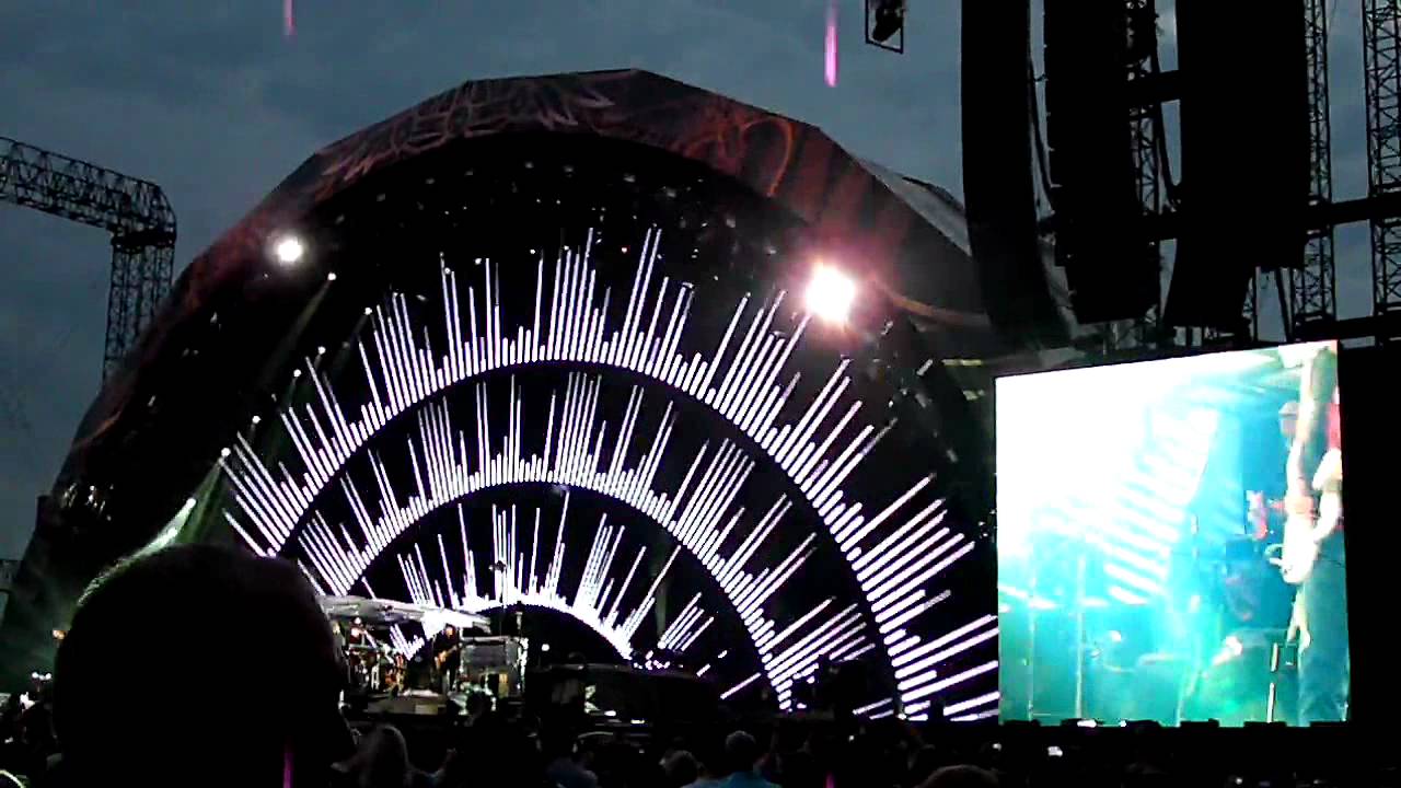Bon Jovi - Livin' On A Prayer (partial) - Bristol June 27th 2011