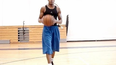 Chris Paul Spin-Pound Dribble Move Pullup Jumper | @DreAllDay