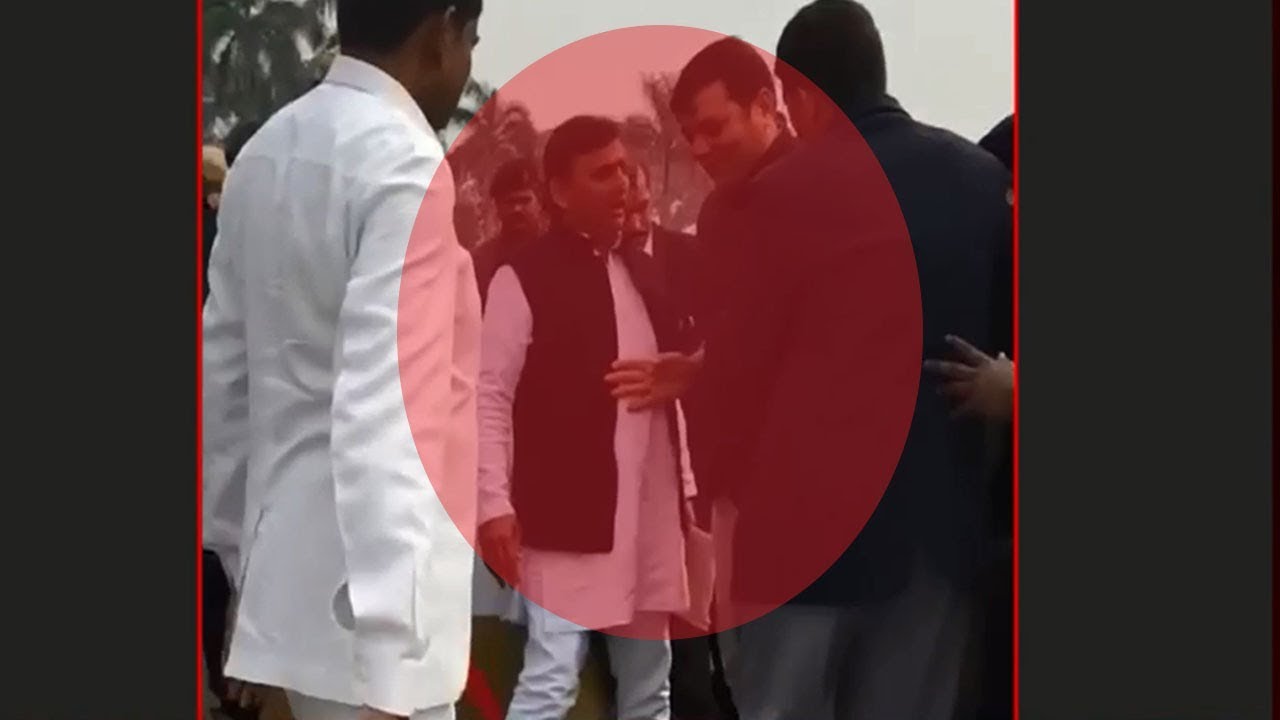 Don’t touch me: Akhilesh Yadav to SDM at Lucknow Airport