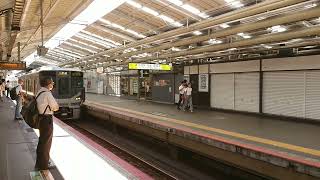 JR西日本 天王寺駅 225系5000番台 到着シーン