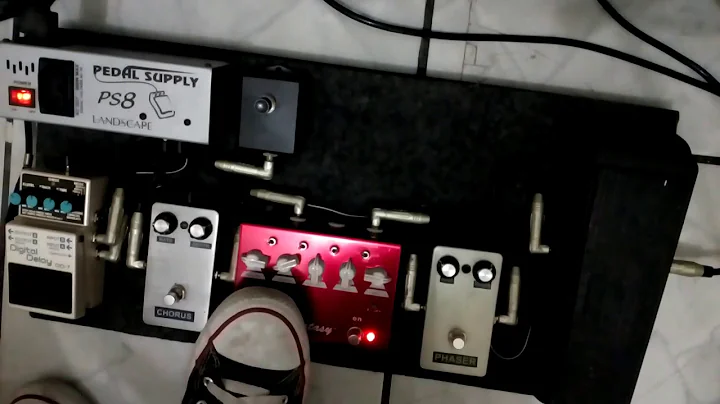 Pedalboard (ecstasy red, cry baby, boss dd7)