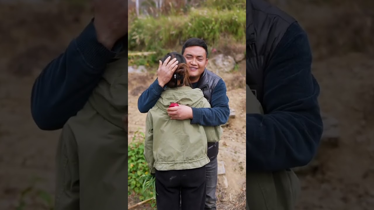 A Soulful Canine in a Chinese Village
