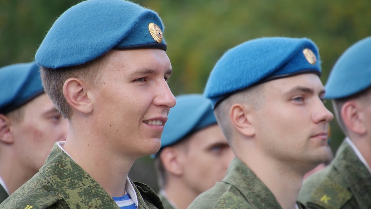 Молодыми погонами с юга дуют. Рядовой запаса. Военный учебный центр УРФУ. Форма. Рядового. Запаса. Рядовой запаса ВУЦ.