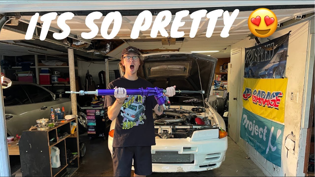 R32 GETS FANCY KORU WORKS RACK! - YouTube