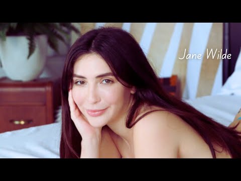 Jane Wild | Step Brother Share Badroom | Runn Studio - YouTube