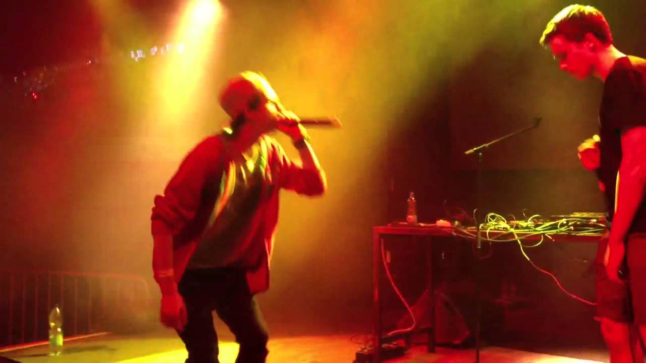 Johny Machette - Zazeh / Vyprostovak / Se zblaznim (Prague,