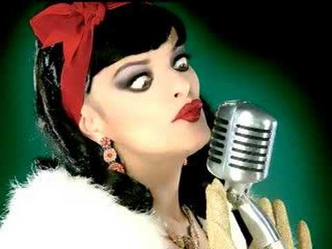 Video: Nina Hagen nettoverdi: Wiki, Gift, Familie, Bryllup, Lønn, Søsken