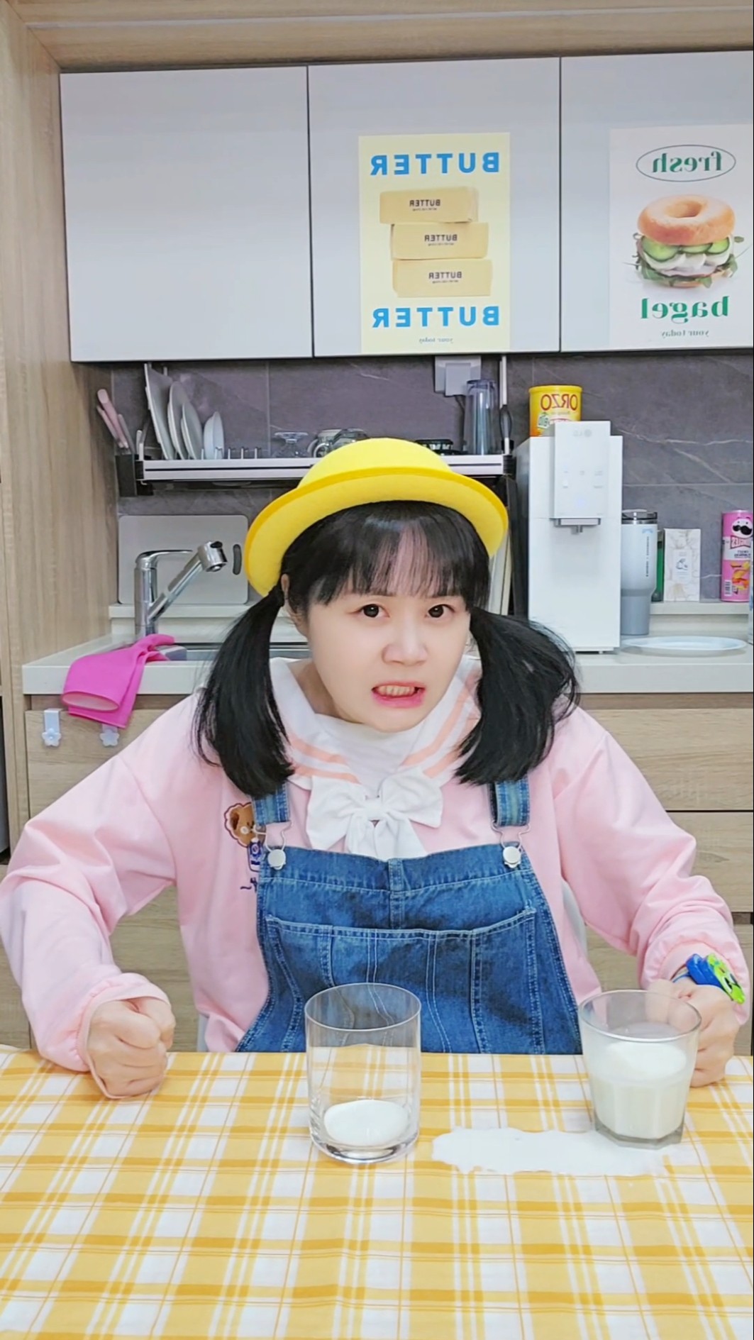 엄마의 똑똑한 방법??My mom's smart way#funny #shorts