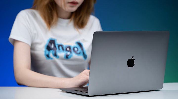 Đánh giá macbook pro 13.3 2023 năm 2024